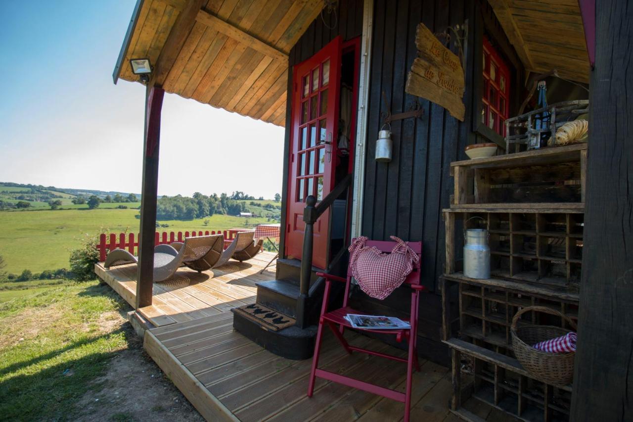 Gite Insolite "Le Coup De Foudre" Sa Vue Panoramique Vimoutiers Kültér fotó